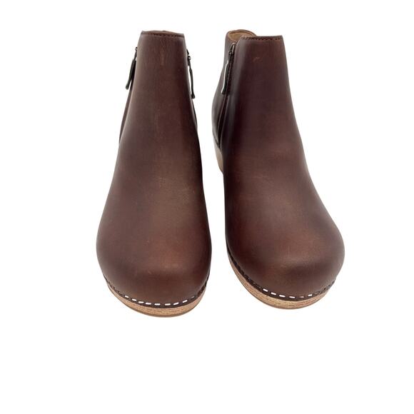 Dansko WomenLizanne bootie brown tan oiled pull-up leather Size 6.5-7 US 37 EU - Picture 3 of 9